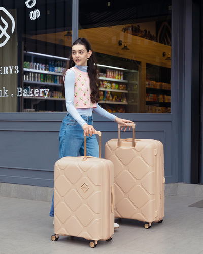 INSTAGON SPINNER 81/30 EXP TSA GT  lifestyle | American Tourister